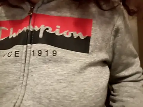 mimi19820 online show from March 30, 9:00 am