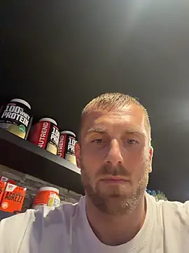 Snapshot of trainwithme chatting on July 10, 12:05 pm trainwithme online show from July 10, 12:05 pm