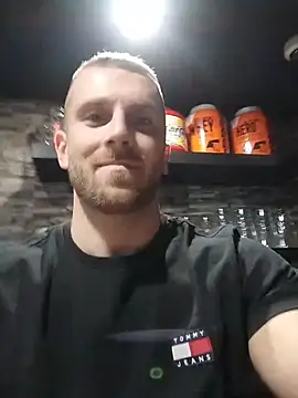 Snapshot of trainwithme chatting on November 1, 2:11 pm trainwithme online show from November 1, 2:11 pm