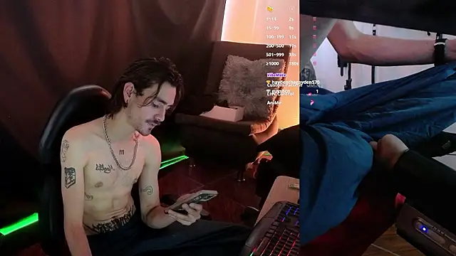 Aaron malikk online show from March 15, 4:03 pm