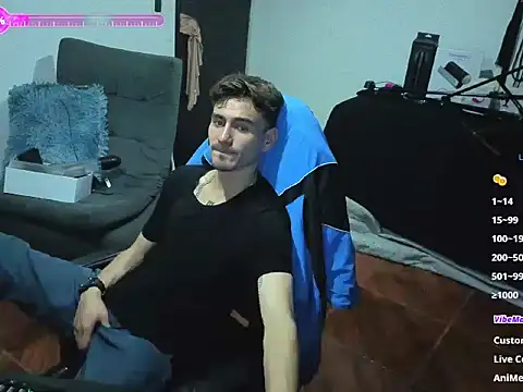 Aaron malikk online show from March 22, 11:28 pm