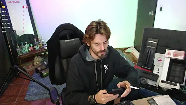 Aaron malikk online show from October 24, 1:59 am