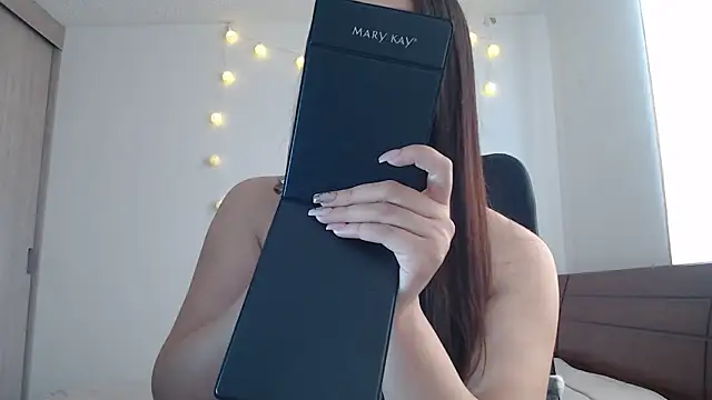 nalafoster online show from May 24, 3:34 pm