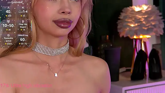 Snapshot of katyevance chatting on October 27, 5:58 pm katyevance online show from October 27, 5:58 pm