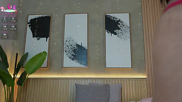 Isa Montiel online show from March 18, 7:48 pm