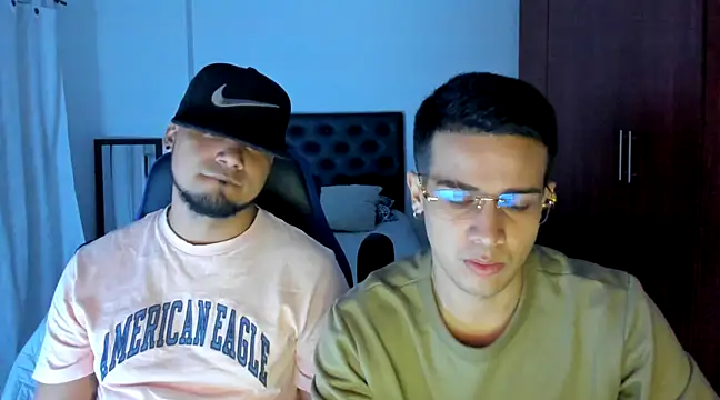 Snapshot of abel_bigcok chatting on March 16, 11:37 pm abel bigcok online show from March 16, 11:37 pm