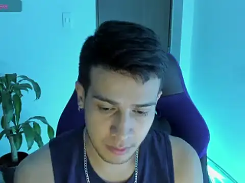 Snapshot of abel_bigcok chatting on October 28, 7:51 am abel bigcok online show from October 28, 7:51 am