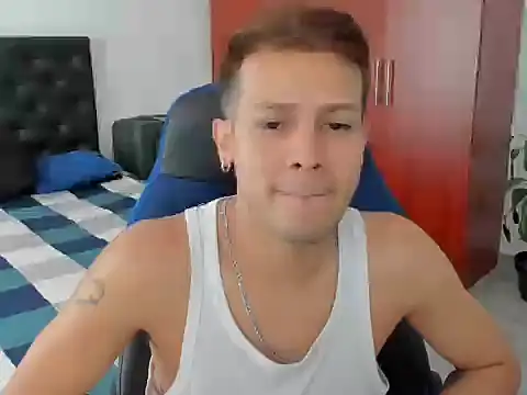 Snapshot of abel_bigcok chatting on January 15, 6:11 pm abel bigcok online show from January 15, 6:11 pm