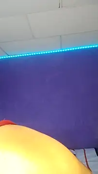 Snapshot of marina_huerta03 chatting on November 28, 7:25 pm marina huerta03 online show from November 28, 7:25 pm