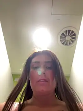 ultimate PAWG online show from April 3, 3:18 pm