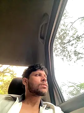 Snapshot of haku_kanjy chatting on October 31, 12:24 pm haku kanjy online show from October 31, 12:24 pm