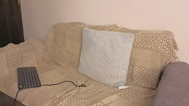 haku kanjy online show from January 18, 7:28 pm