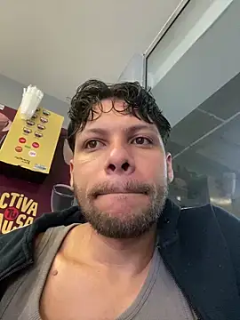 Snapshot of haku_kanjy chatting on October 20, 11:55 am haku kanjy online show from October 20, 11:55 am