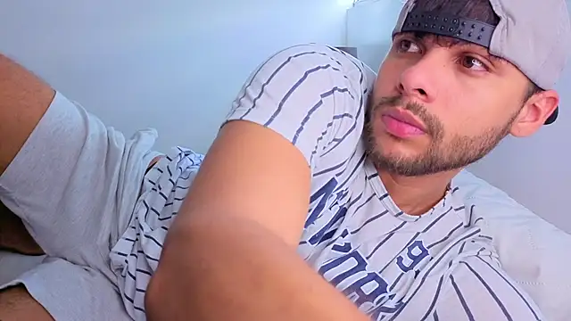 Snapshot of haku_kanjy chatting on November 29, 8:53 pm haku kanjy online show from November 29, 8:53 pm