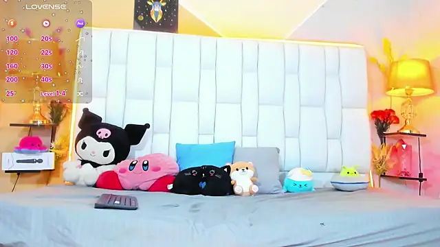 cherryboom23 online show from November 18, 6:11 pm