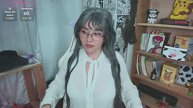 MitsuChan  online show from December 3, 3:29 am