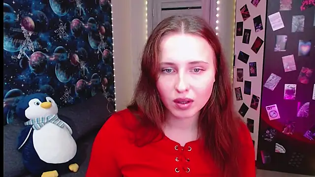Snapshot of BarbiePieer chatting on October 2, 1:47 pm BarbiePieer online show from October 2, 1:47 pm