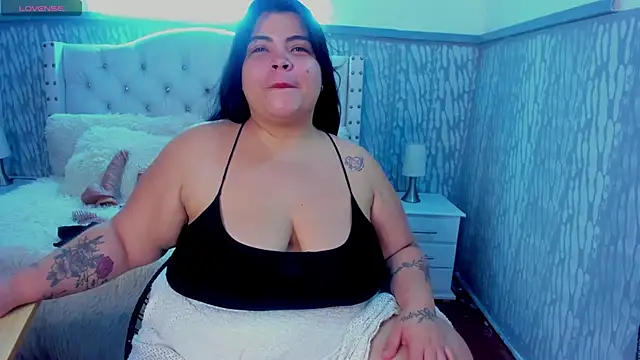dirtyBBWplay online show from May 3, 3:04 pm