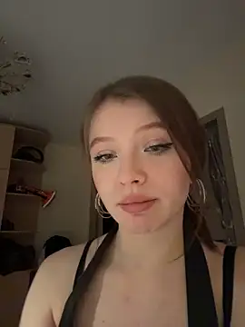 GinnyBlacky online show from November 22, 9:24 pm