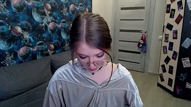 GinnyBlacky online show from December 20, 5:38 pm