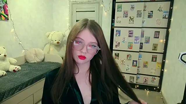 GinnyBlacky online show from October 10, 7:25 pm