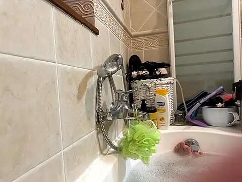 Max 965 online show from March 16, 4:32 pm