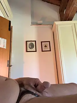 Max 965 online show from April 9, 1:28 pm