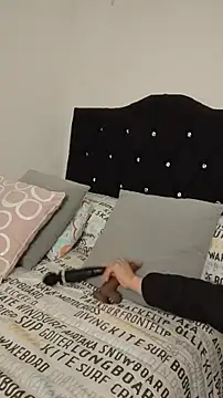 Elowyn online show from November 23, 2:21 am