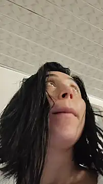 Elowyn online show from March 5, 11:21 pm