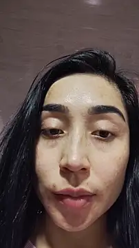 Elowyn online show from February 12, 9:47 pm