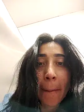 Elowyn online show from February 27, 11:04 pm