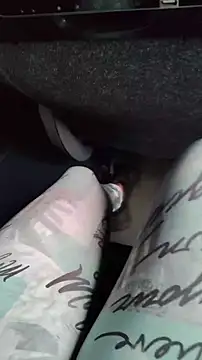 Elowyn online show from October 27, 5:14 pm