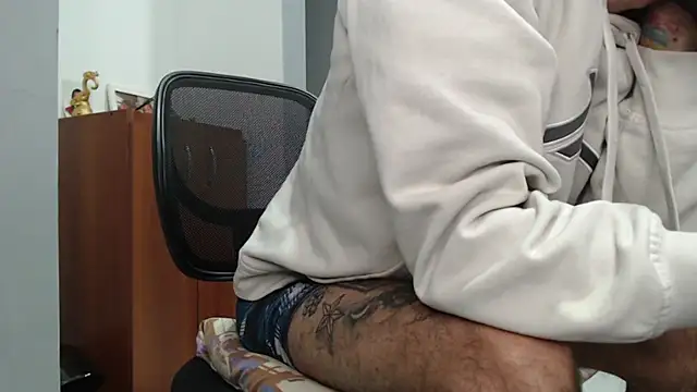 bigdick monster1 online show from September 15, 10:05 am