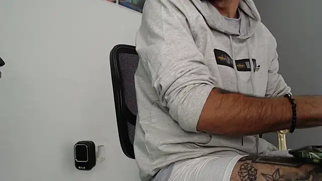 bigdick monster1 online show from November 14, 2:10 pm