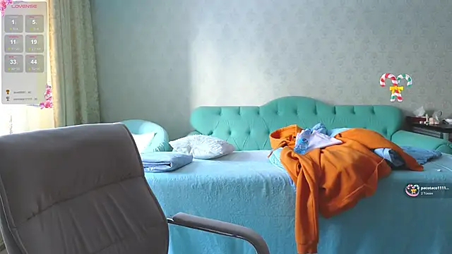 hot ass 18 online show from March 15, 7:59 am