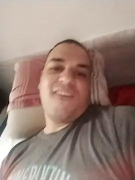 calfran online show from March 8, 8:45 pm