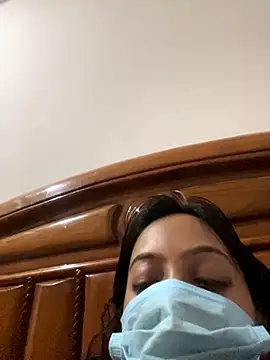 Nia-Stream online show from December 2, 8:10 pm