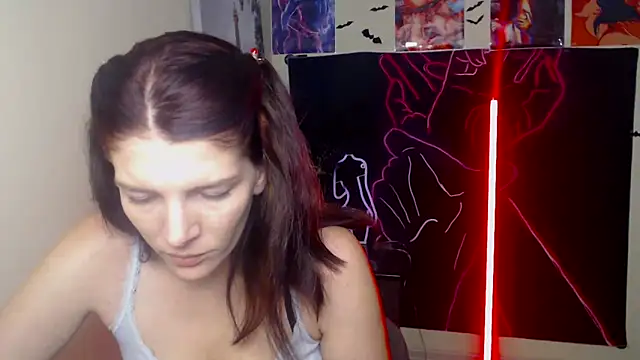 VanessaRey  online show from November 26, 5:35 pm