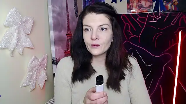 VanessaRey  online show from January 12, 9:27 am