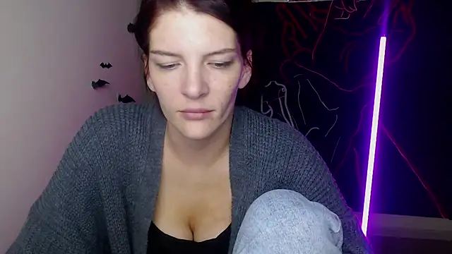 VanessaRey  online show from November 30, 6:58 am