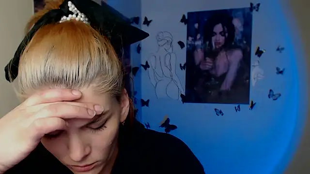 VanessaRey  online show from March 4, 6:26 pm