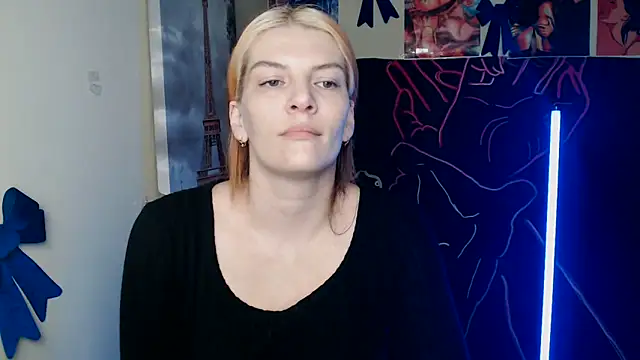 VanessaRey  online show from March 23, 7:52 am