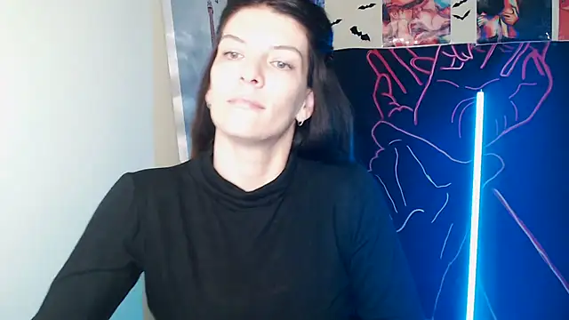 Snapshot of VanessaRey_ chatting on October 12, 6:26 am VanessaRey online show from October 12, 6:26 am