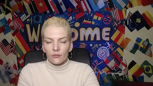 VanessaRey  online show from April 3, 4:46 pm