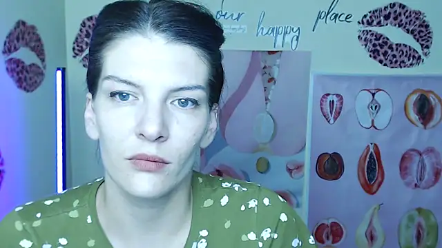 VanessaRey  online show from November 15, 7:12 am