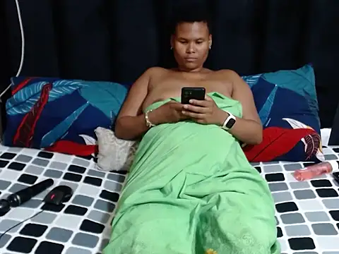 Snapshot of AriesCake chatting on March 21, 9:01 pm AriesCake online show from March 21, 9:01 pm