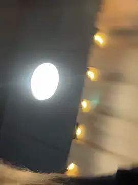 MilaBee online show from November 3, 7:46 am