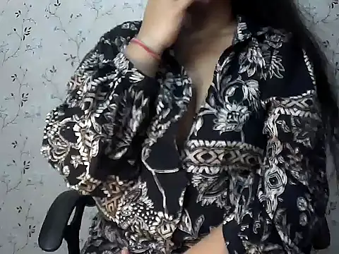 Snapshot of sonali4 chatting on October 28, 11:20 am sonali4 online show from October 28, 11:20 am