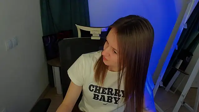 Catherine e online show from November 17, 7:40 pm