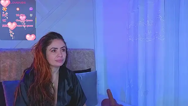 angelinarouse  online show from February 11, 3:17 am